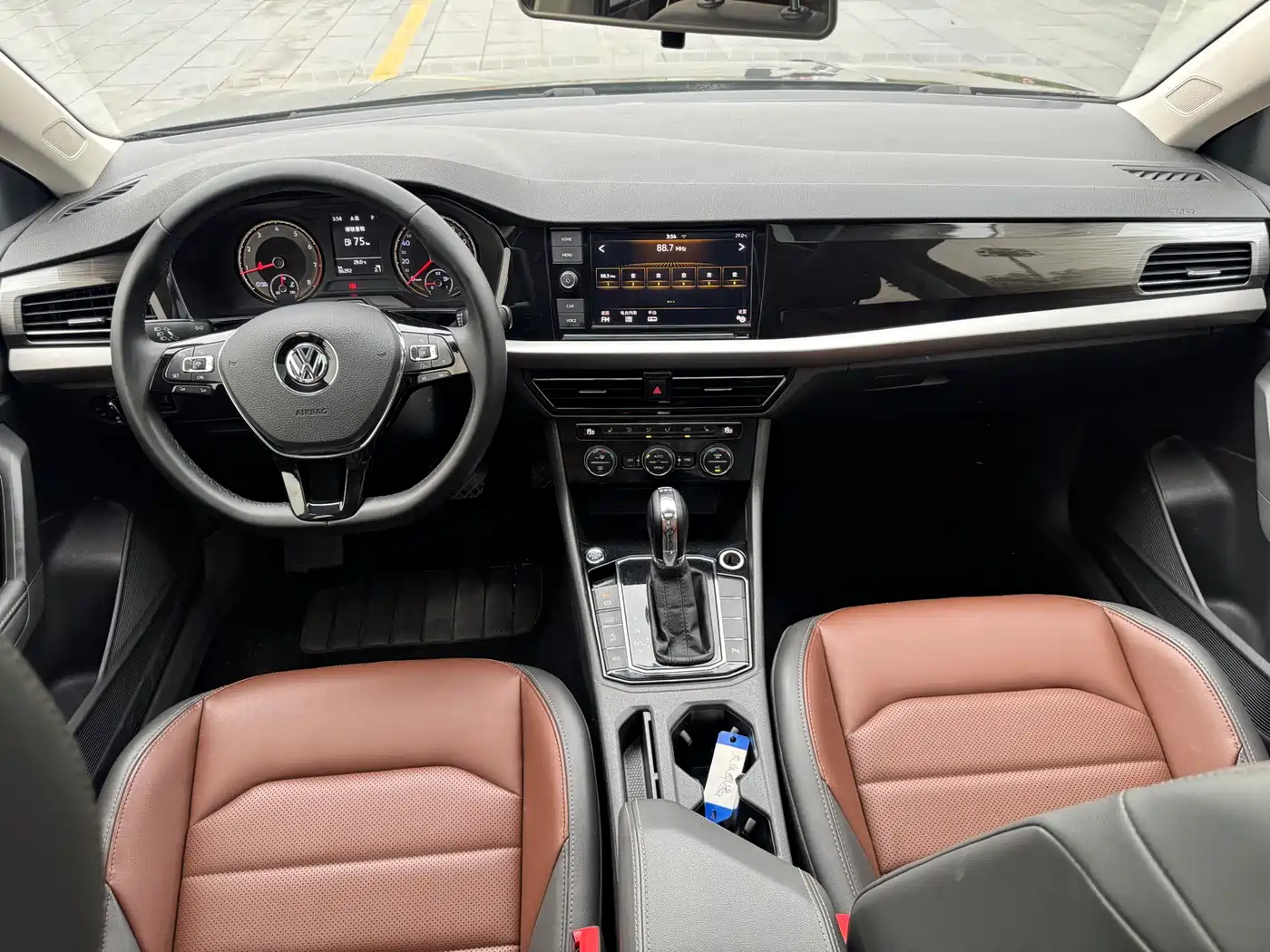 Volkswagen Lavida 2019 280TSI DSG Luxury Edition China VI фото 12
