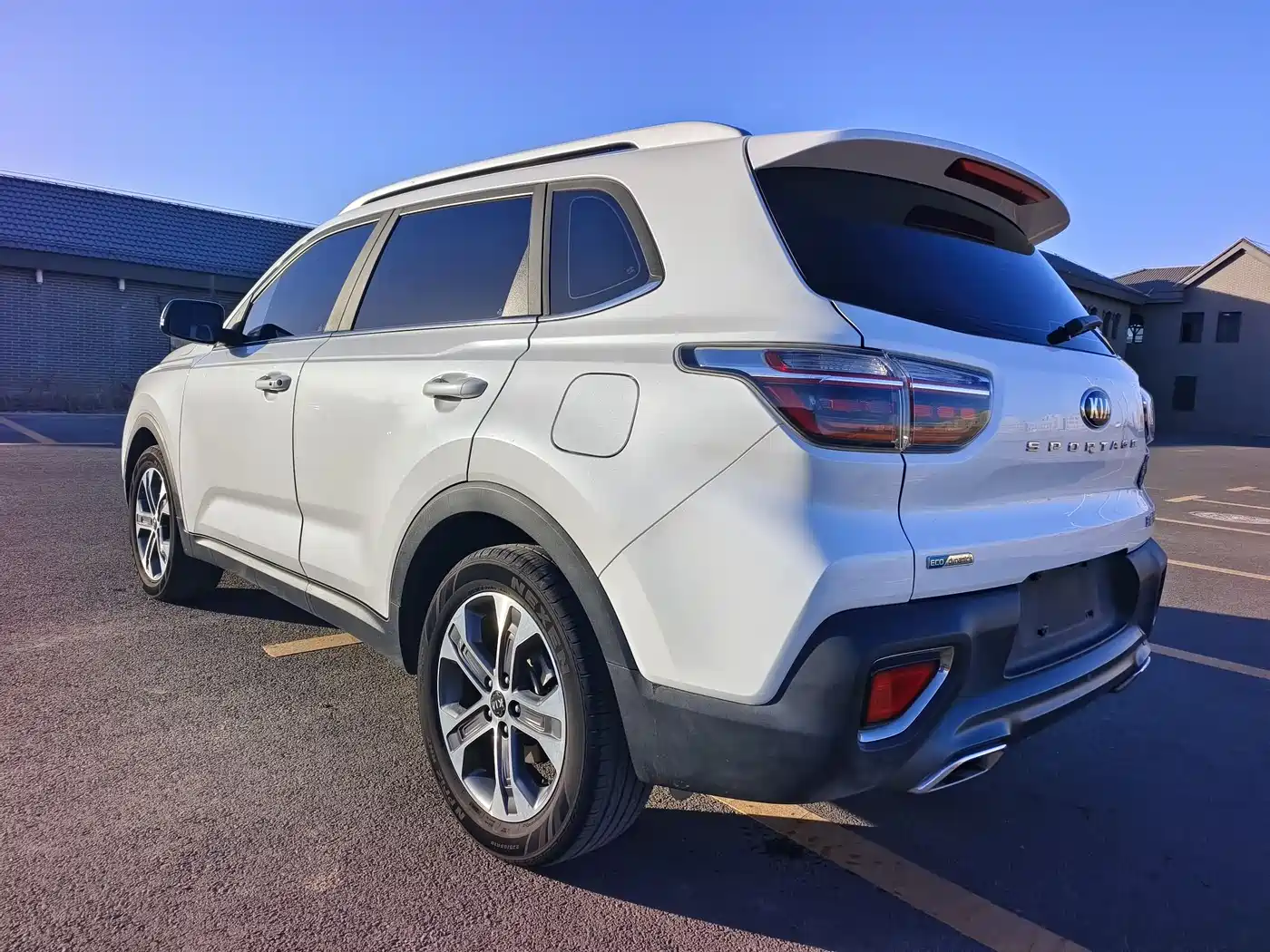 Kia Sportage 2019 2.0L Automatic Smart Luxury Edition фото 4