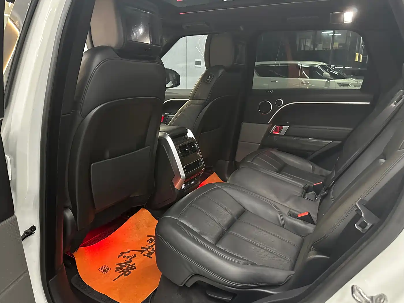 Land Rover Range Rover Sport PHEV 2019 2018 Model P400e