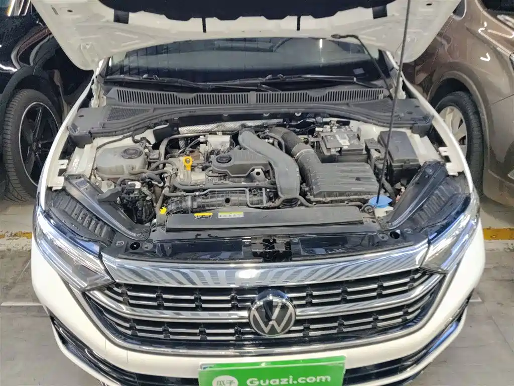 Volkswagen Sagitar 2023 300TSI DSG Surpassing Edition фото 20