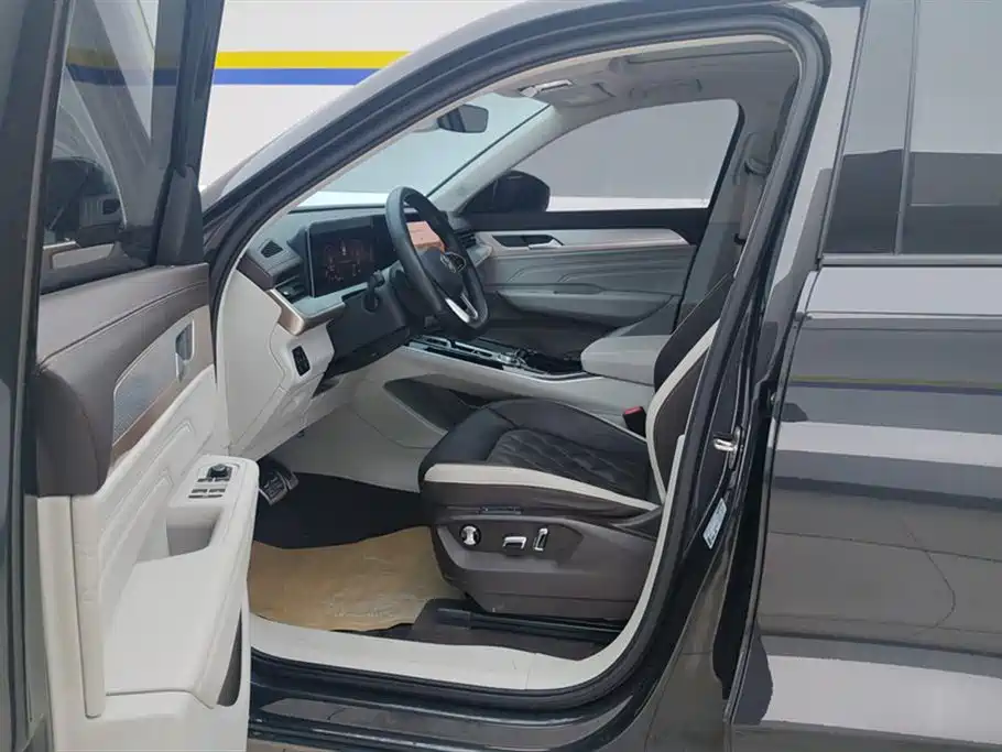 Volkswagen Talagon 2023 380TSI 4WD R-Line Touring Edition фото 9