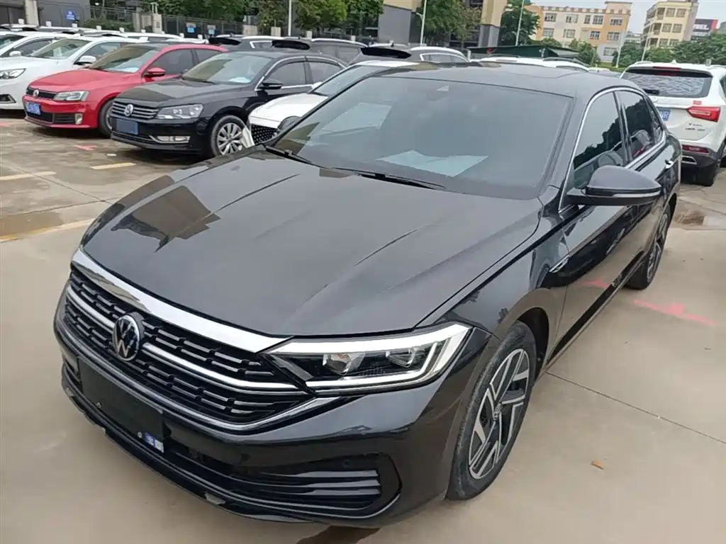 Volkswagen Sagitar 2023 Model Year 280TSI DSG Surpass Edition