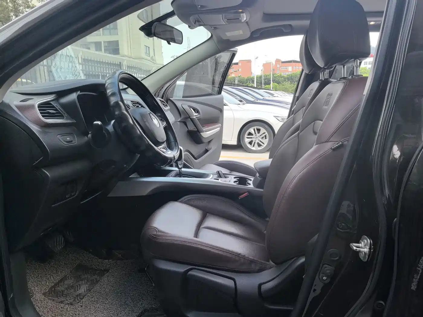 Renault Kadjar 2018 2017 2.0L 2WD Leading Edition