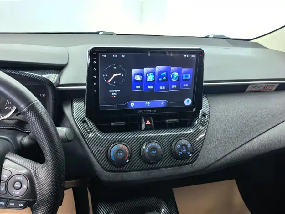 Toyota Corolla 2019 1.2T S-CVT GL Pioneer Edition фото 13