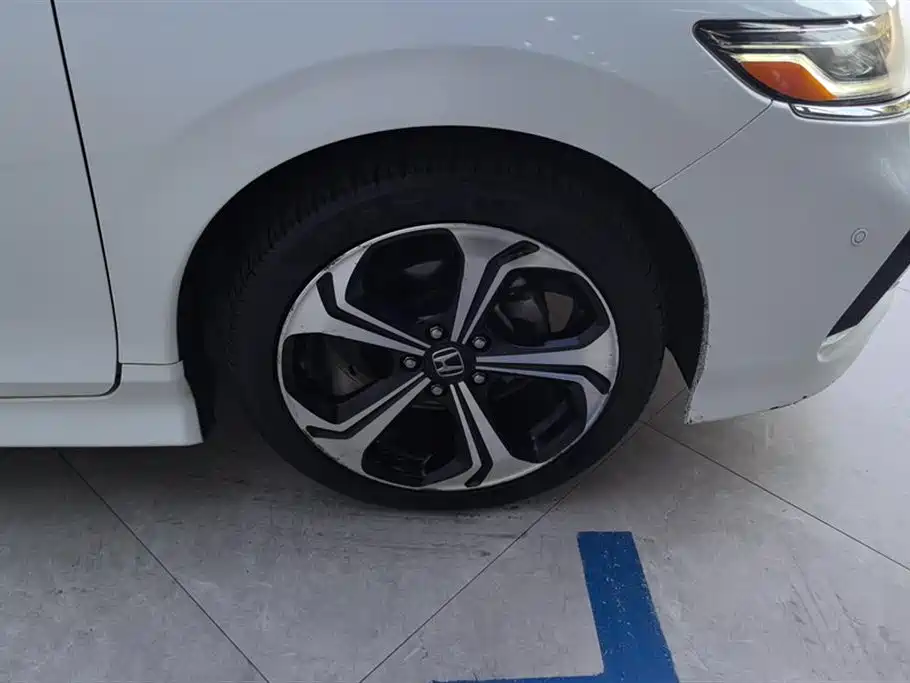 Honda Jade 2019 2017 210TURBO CVT Luxury Edition 5-seater