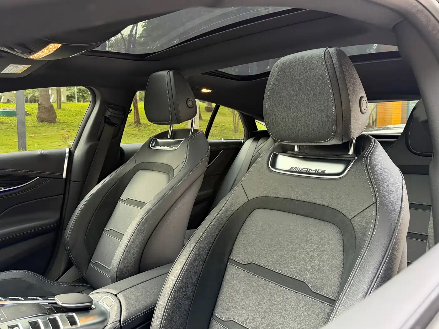 Mercedes-Benz AMG GT 2023 AMG GT 50 4-Door Coupe фото 9