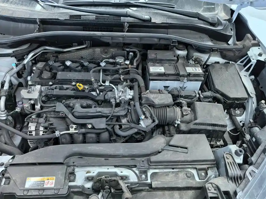 Toyota Frontlander 2023 2.0L CVT Elite Edition фото 10