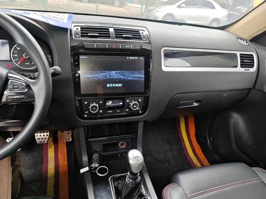 Yema Auto Yema T70 2017 2016 Upgrade 1.5T Manual Luxury