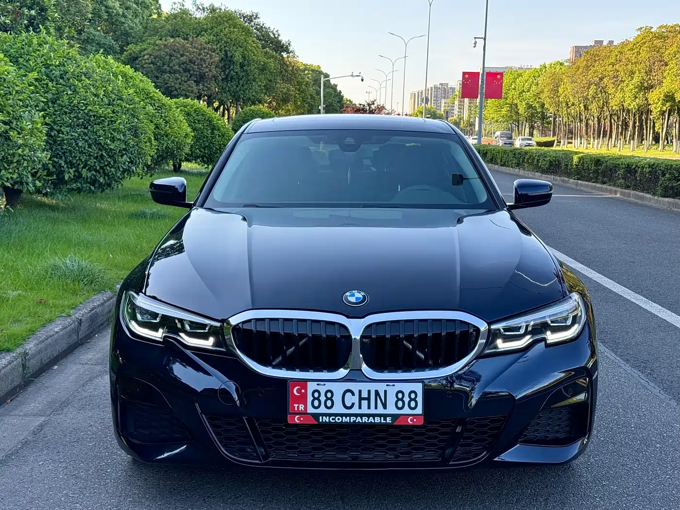 BMW 3 Series 2020 325Li M Sport Package фото 2