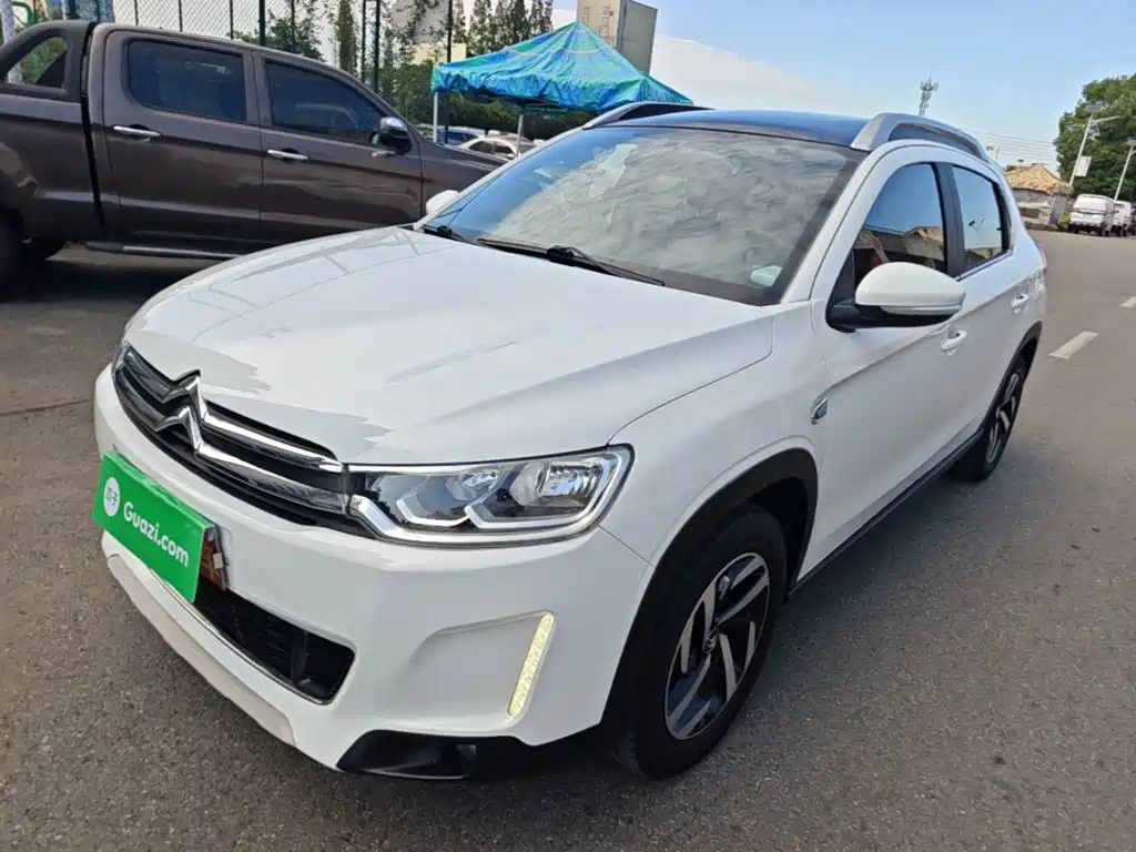 Citroën C3-XR 2016 2015 1.6L Manual Pioneer