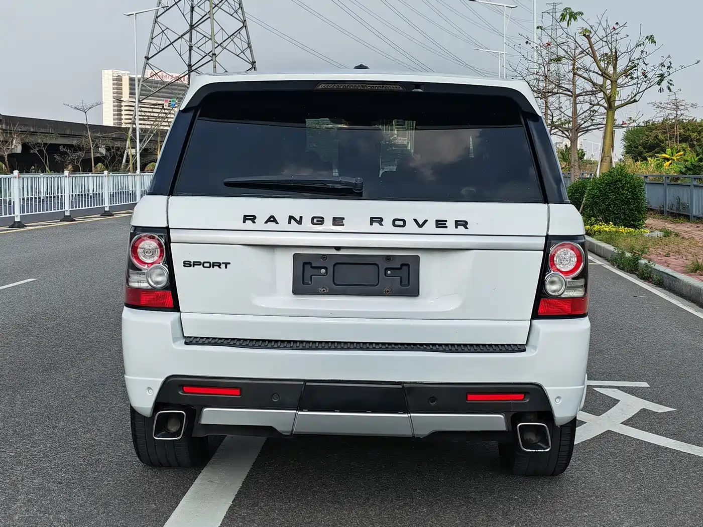 Land Rover Range Rover Sport 2012 3.0 TDV6 HSE Diesel Version фото 6