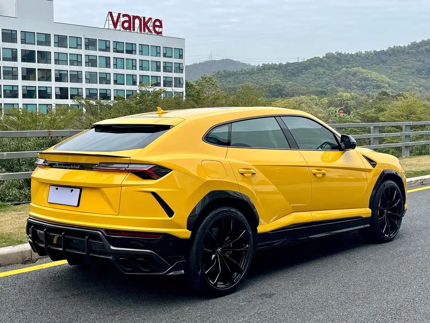 Lamborghini Urus 2021 4.0T V8 фото 6
