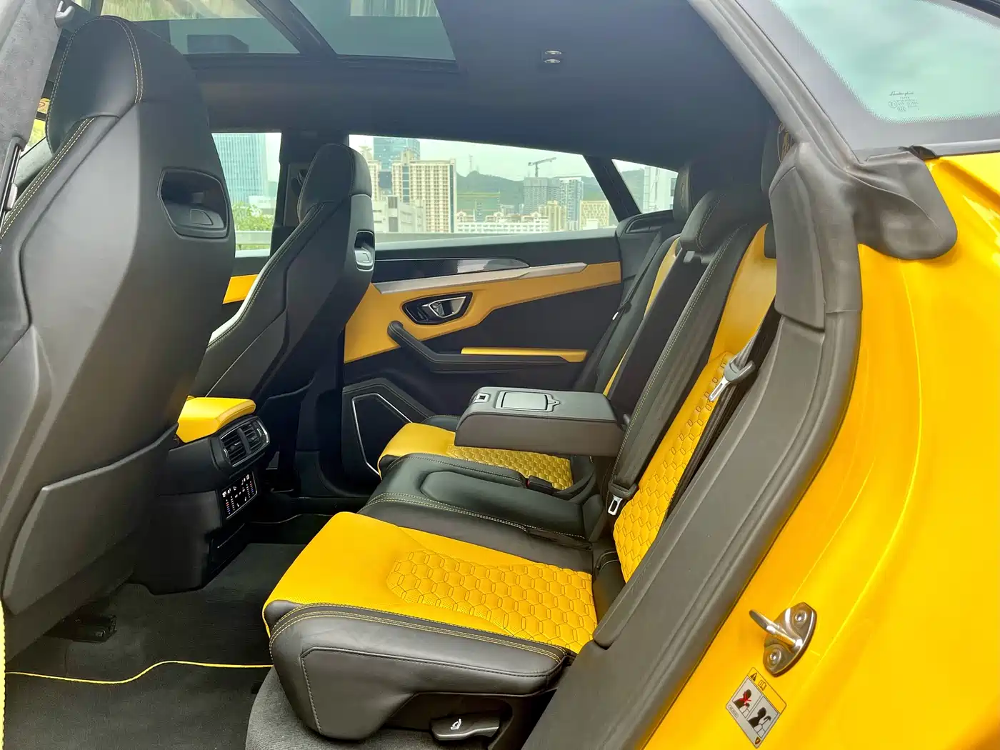 Lamborghini Urus 2021 4.0T V8 фото 8