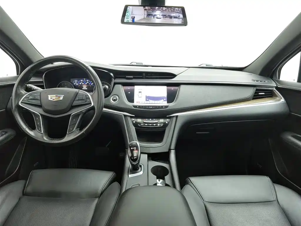Cadillac XT5 2016 28T AWD Premium Model фото 5