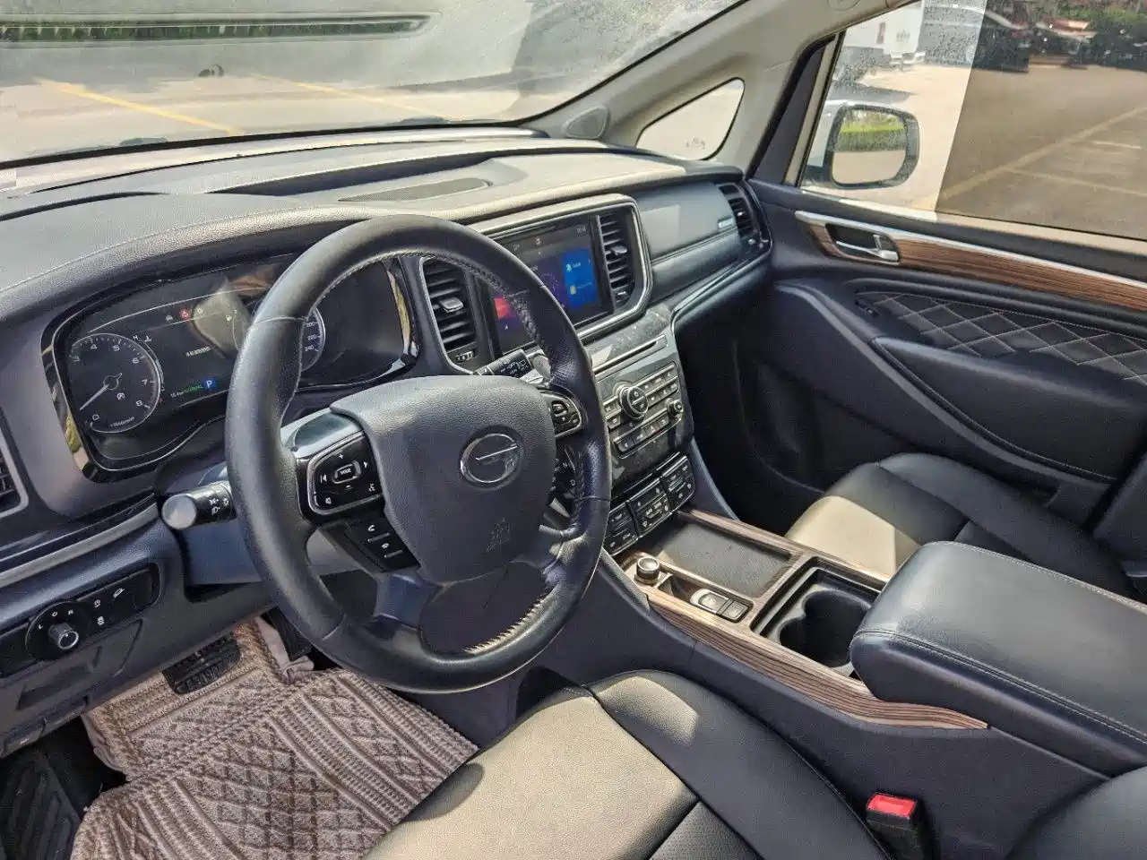 GAC Trumpchi Trumpchi M8 2020 Pilot 390T Premium Edition фото 7