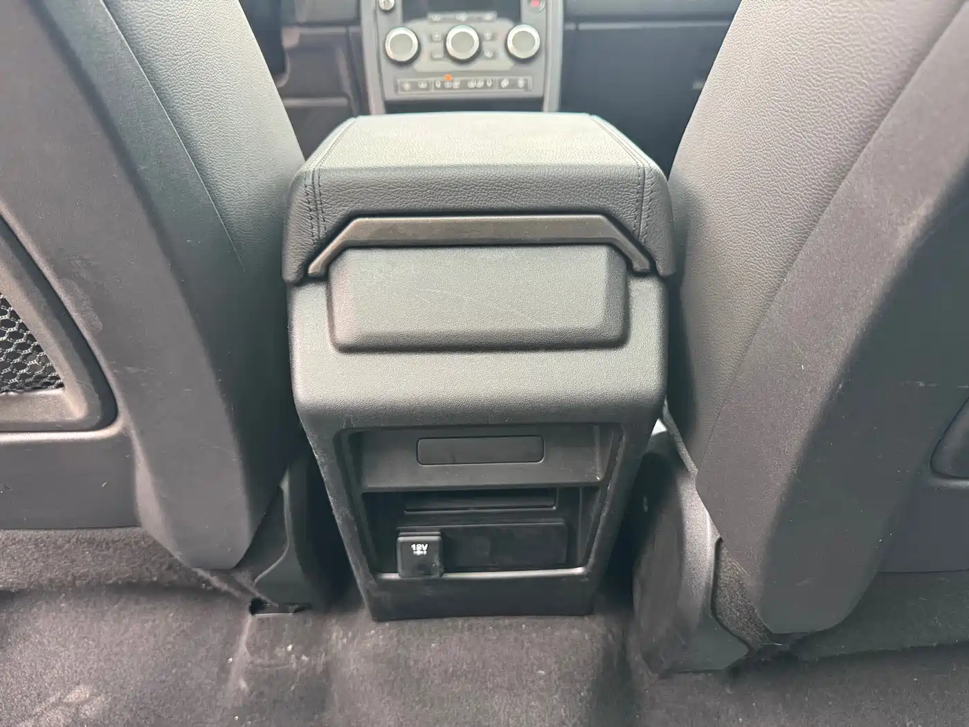 Land Rover Discovery Sport 2018 240PS PURE Edition фото 11
