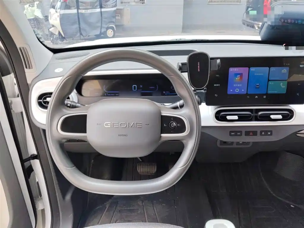 Geely Galaxy Panda 2025 Panda mini 210km Vitality Bear фото 3