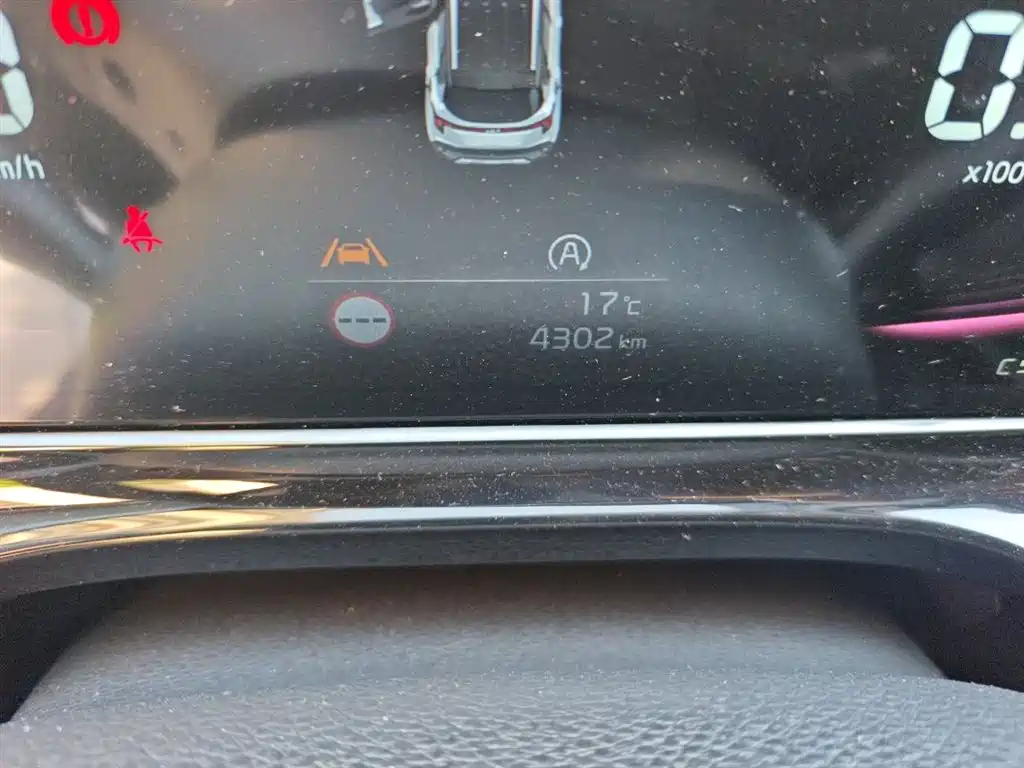 Kia Seltos 2023 1.5L CVT Luxury Edition фото 5