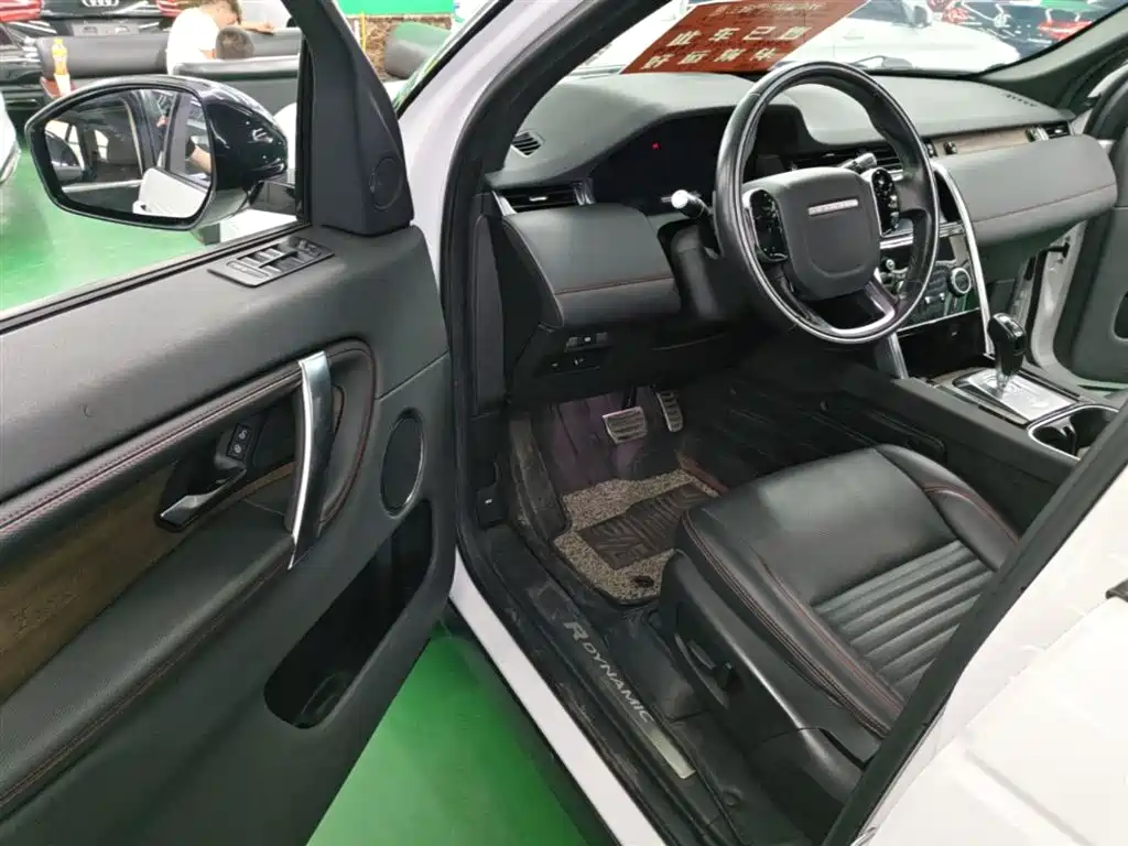 Land Rover Discovery Sport 2020 249PS R-Dynamic Performance фото 16