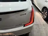 Photo 8 - Cadillac XTS
