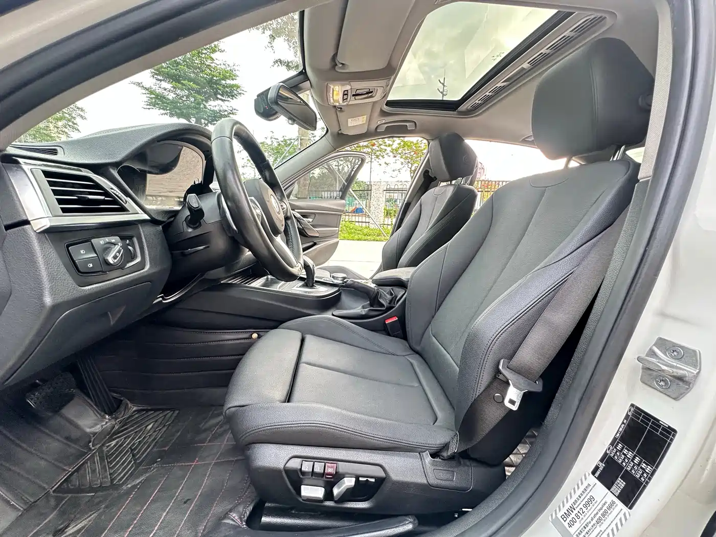 BMW 3 Series 2018 320Li Leading M Sport Package фото 14