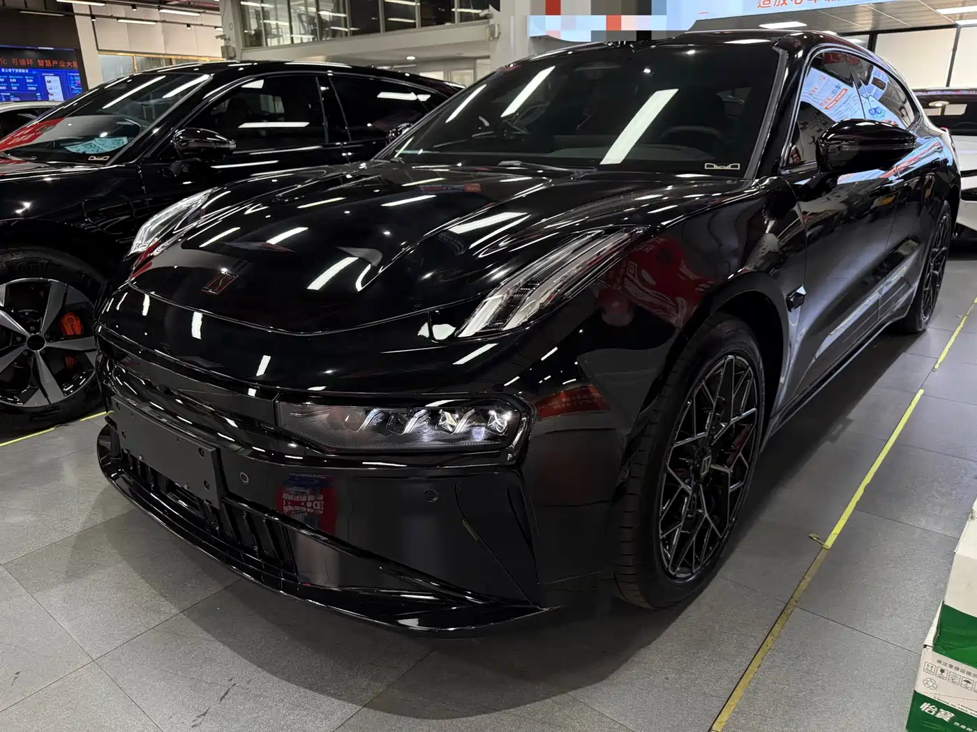 ZEEKR EXTREME KRYPTON 001