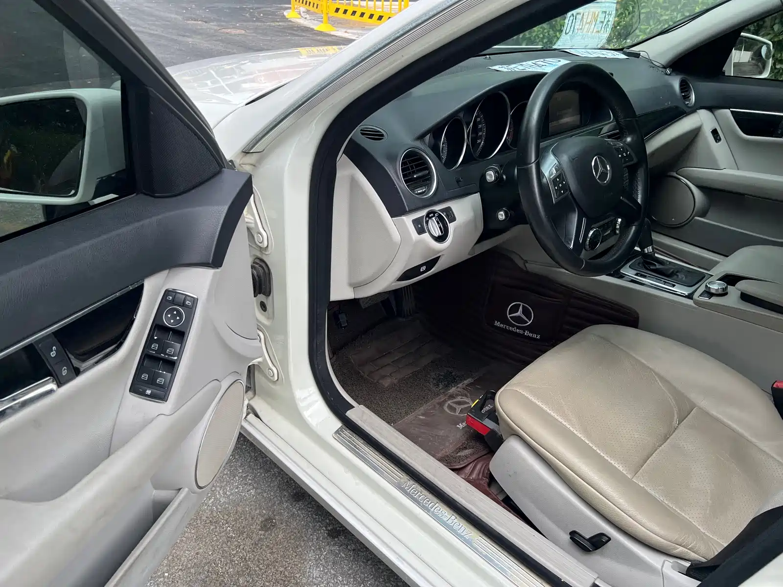 Фото 8 - Mercedes-Benz C-Class