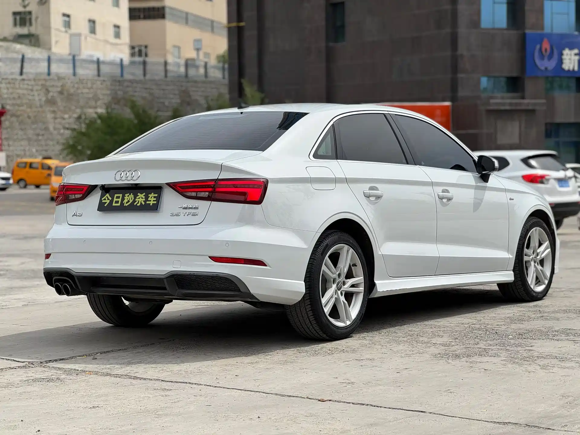 Фото 5 - Audi A3