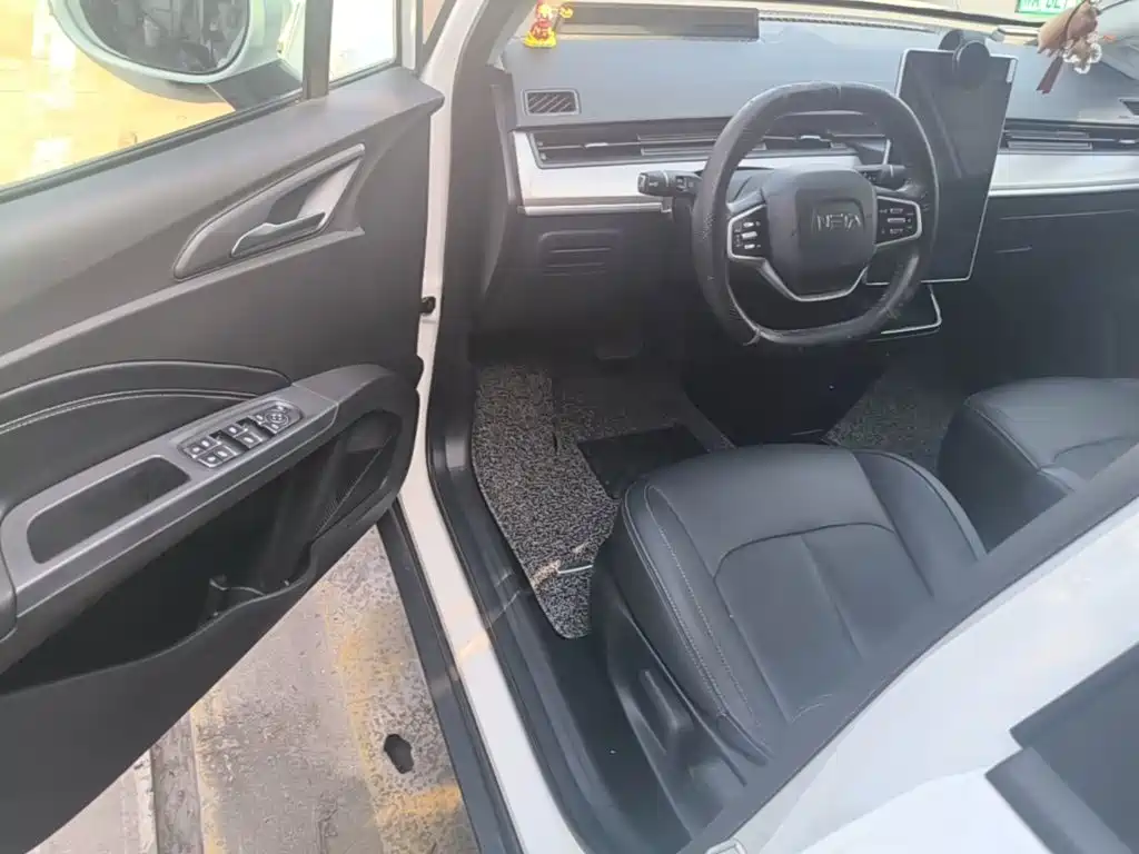 Nezha Auto Nezha V 2021 2021 Long Range Smart Edition Upgrade