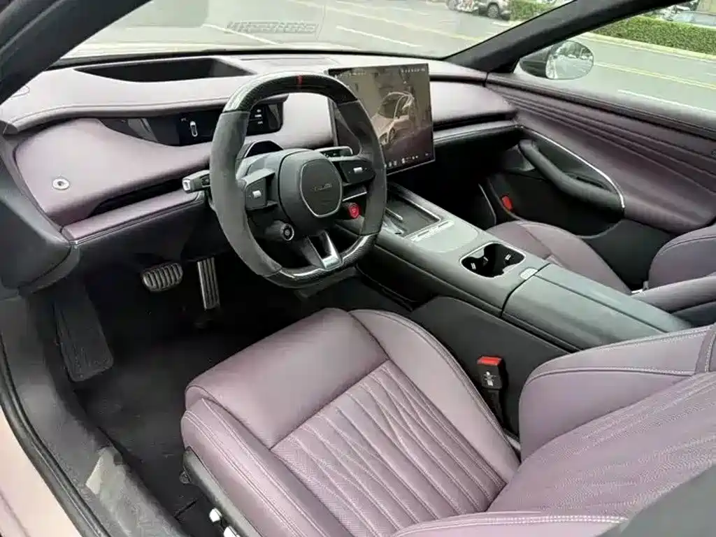 Фото 5 - Xiaomi SU7