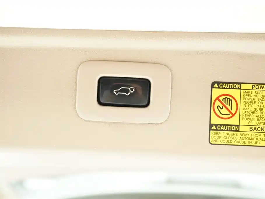 Toyota Alphard 2011 3.5L Luxury Edition фото 29