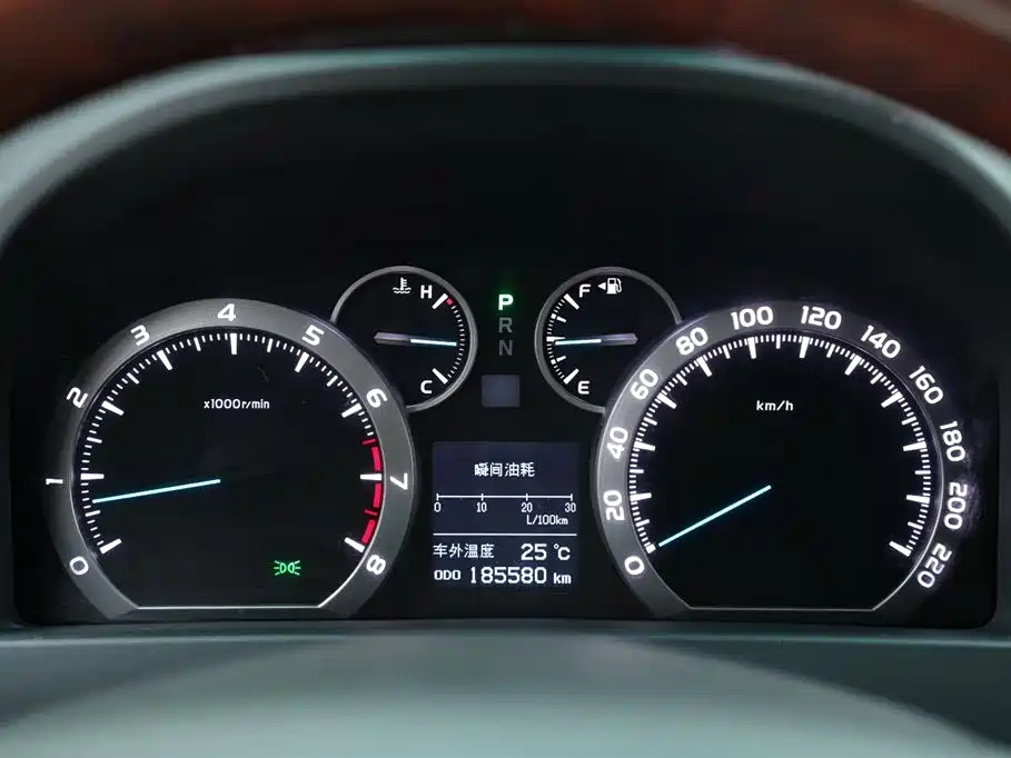 Toyota Alphard 2011 3.5L Luxury Edition фото 32
