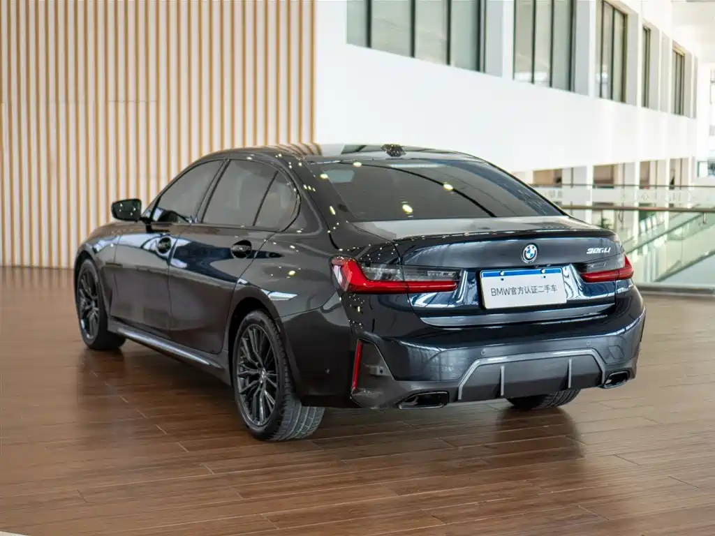 BMW 3 Series 2024 325Li M Sport Shadowline Package фото 8