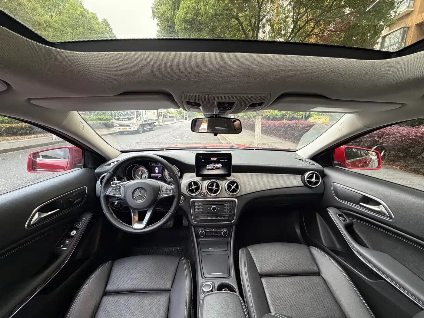 Mercedes-Benz GLA 2016 GLA 200 Fashion фото 13