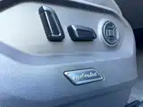 Фото 24 - Volkswagen Touareg