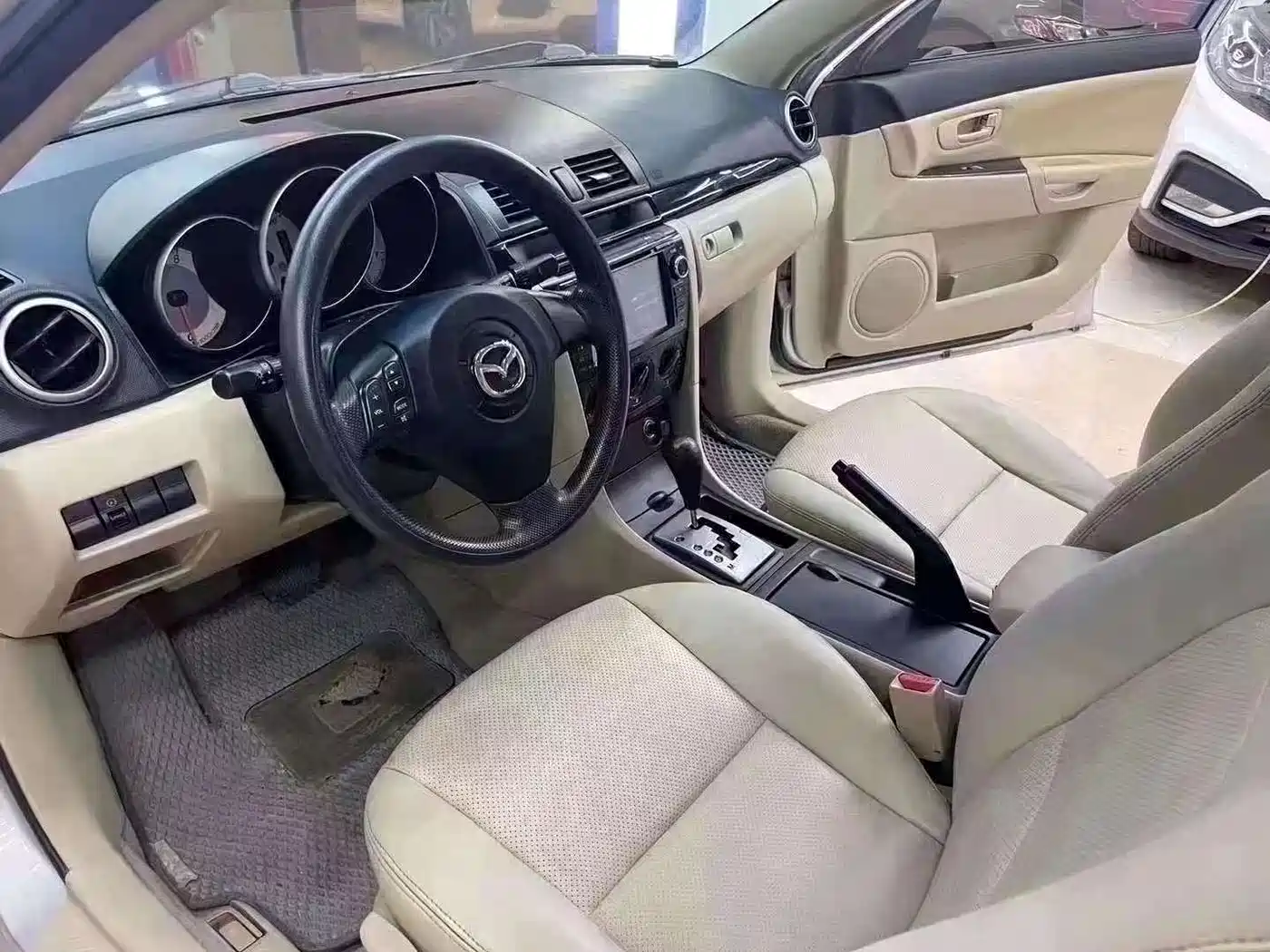 Mazda 3 2011 2010 1.6L Automatic Classic Fashion