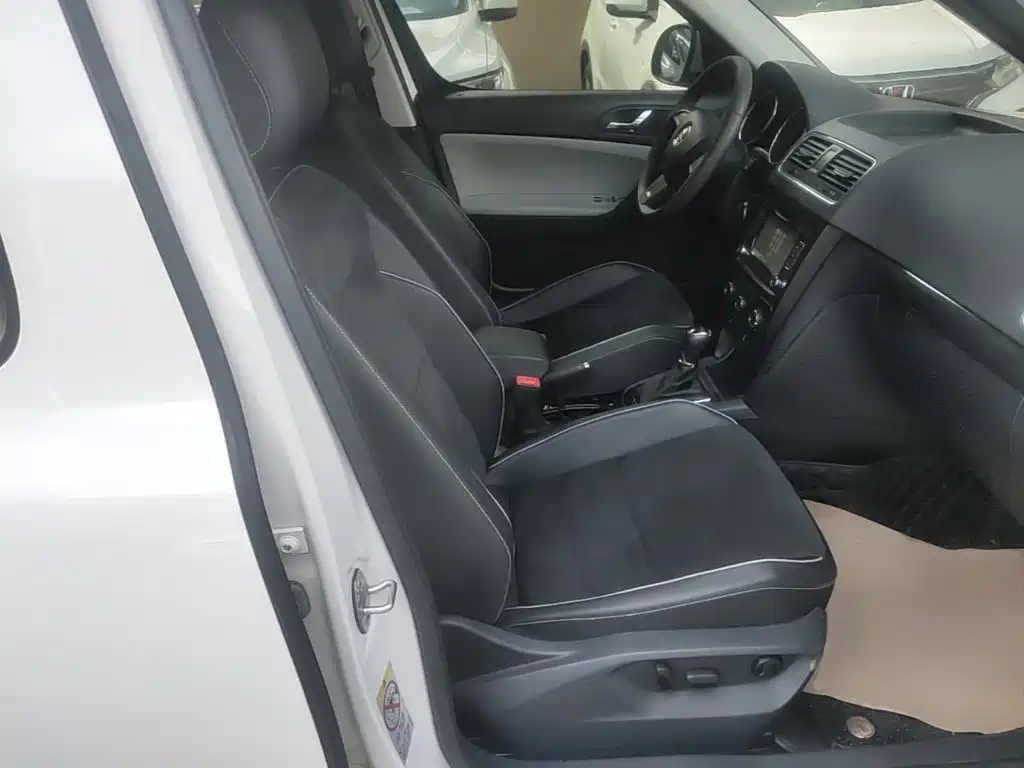 صورة 25 - Škoda Yeti