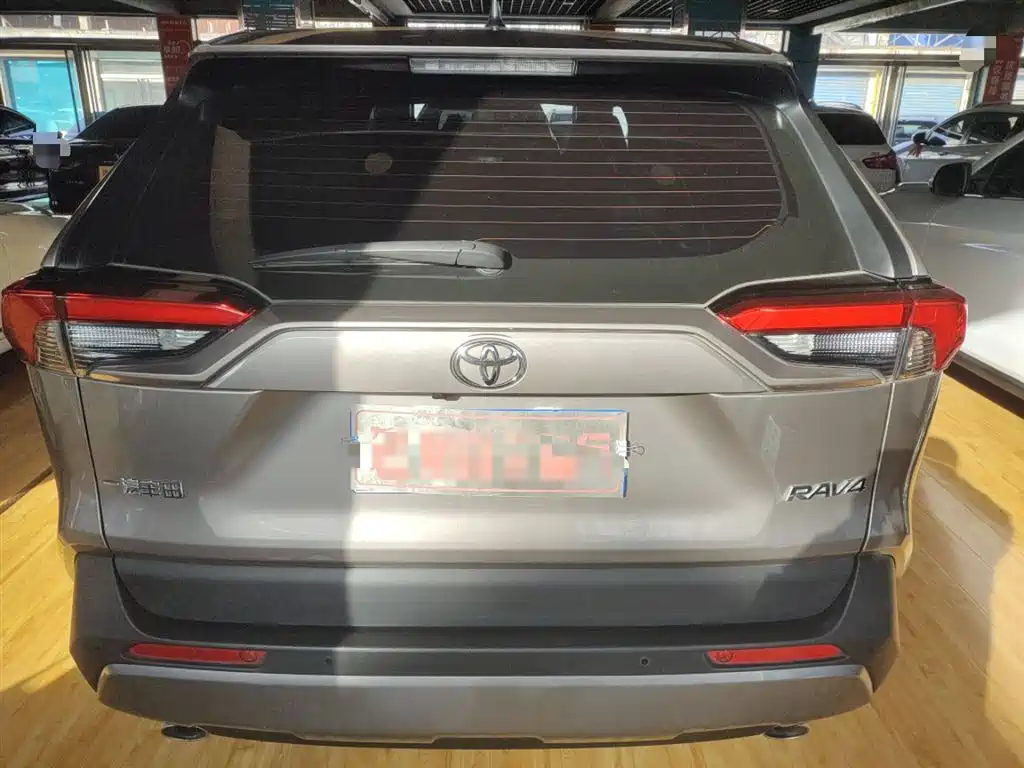 Toyota RAV4 Rongfang 2022 2.0L CVT 2WD Trend Plus Edition фото 6
