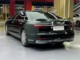 Фото 15 - Audi A8