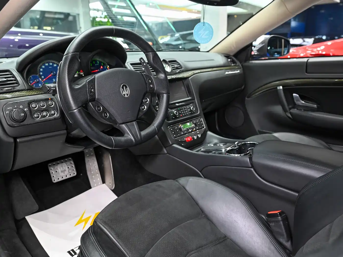 Maserati GranTurismo 2013 4.7L Sport F1 фото 7