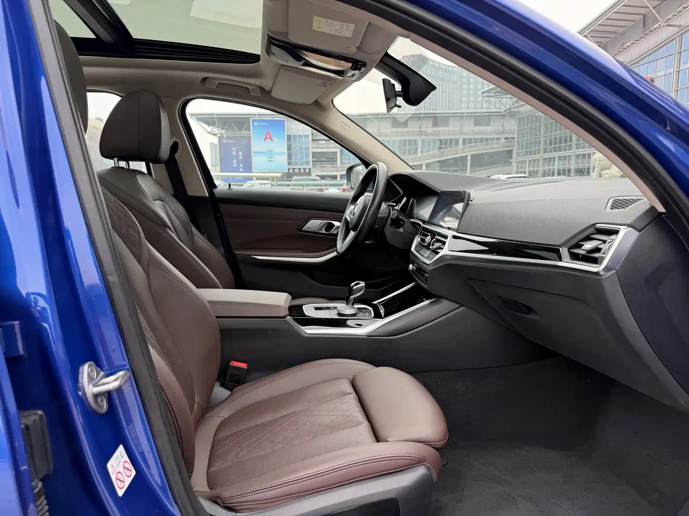 BMW 3 Series 2022 320Li M Sport Package фото 17