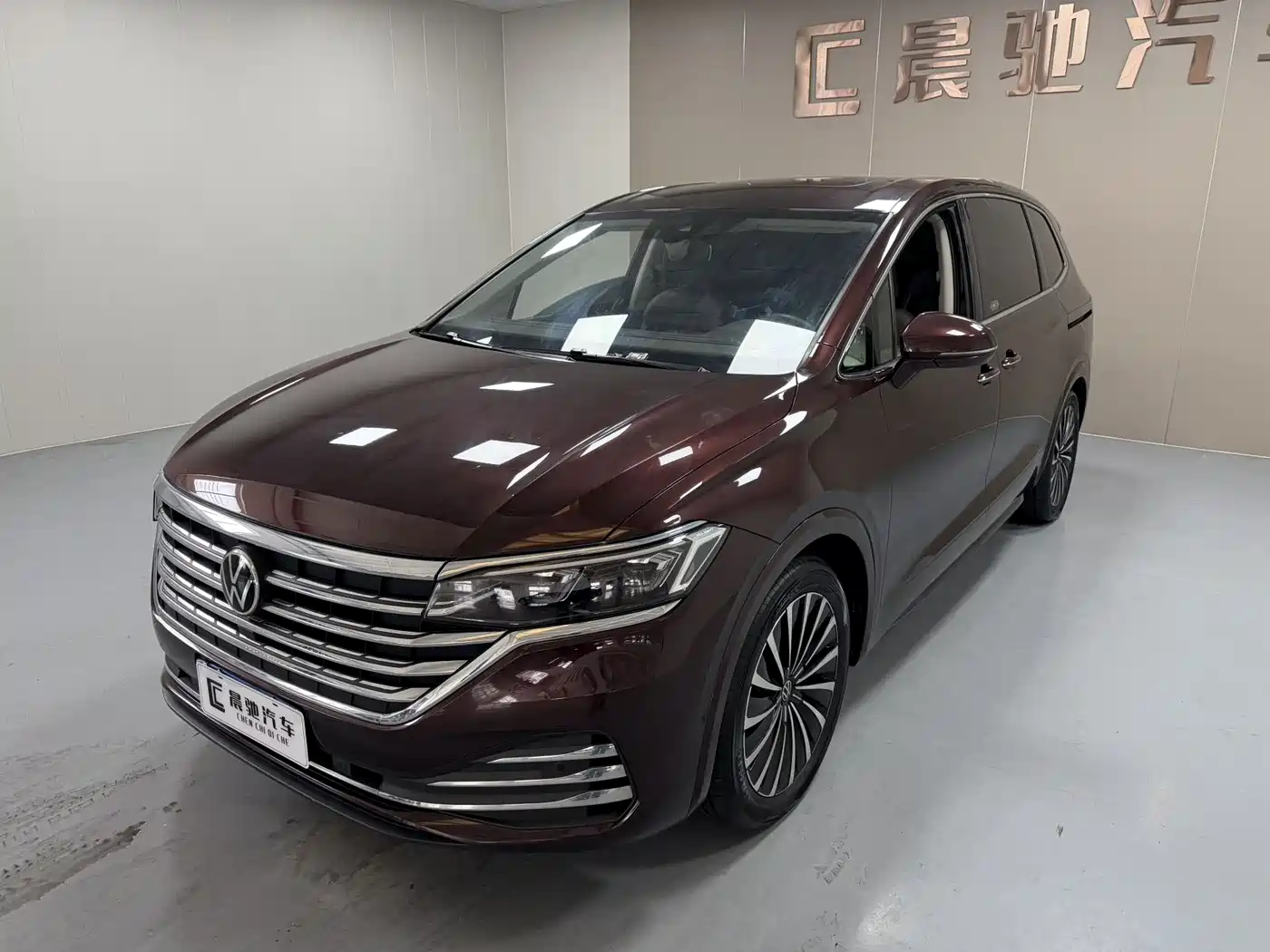 Volkswagen Viloran 2021 2020 380TSI Premium