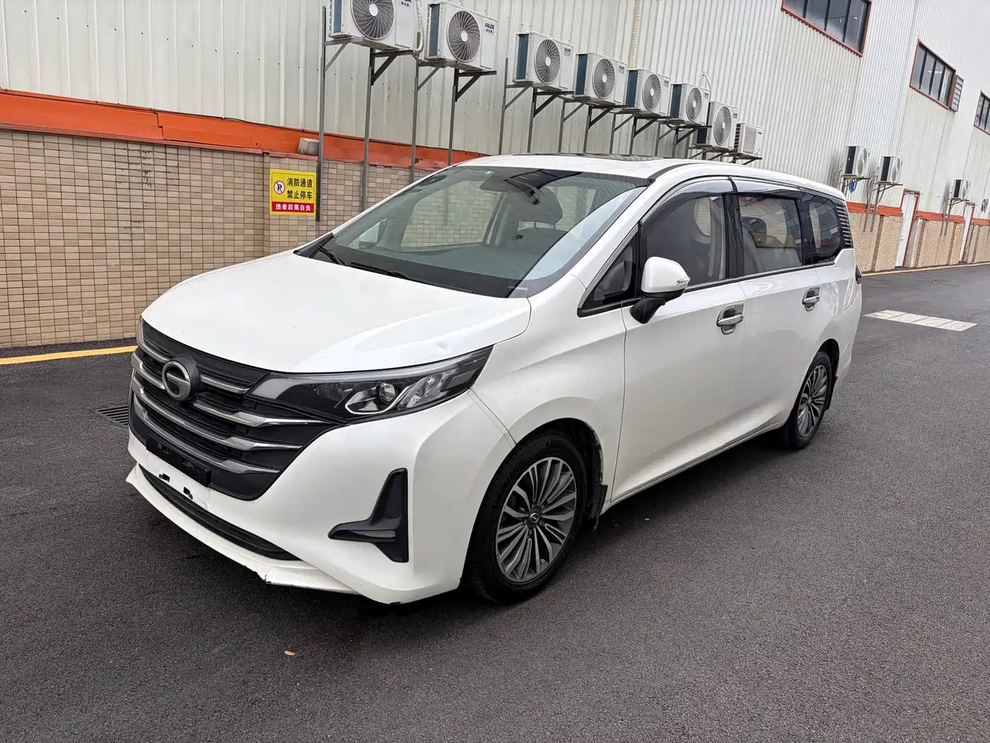 GAC Trumpchi Trumpchi M6 2019 270T Automatic Premium Edition (7-Seater) China V