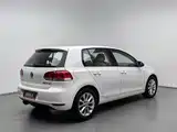 Фото 2 - Volkswagen Golf
