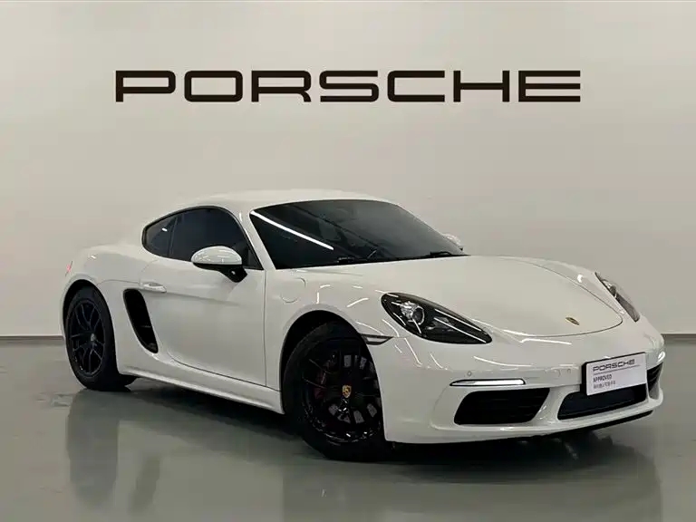 Porsche 718 2018 Cayman 2.0T фото 3