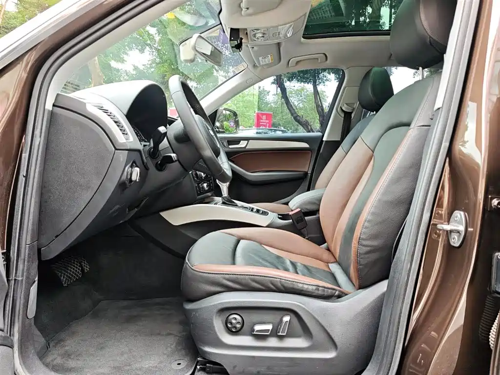 Audi Q5 2018 Collector's Edition 40 TFSI Progressive фото 11