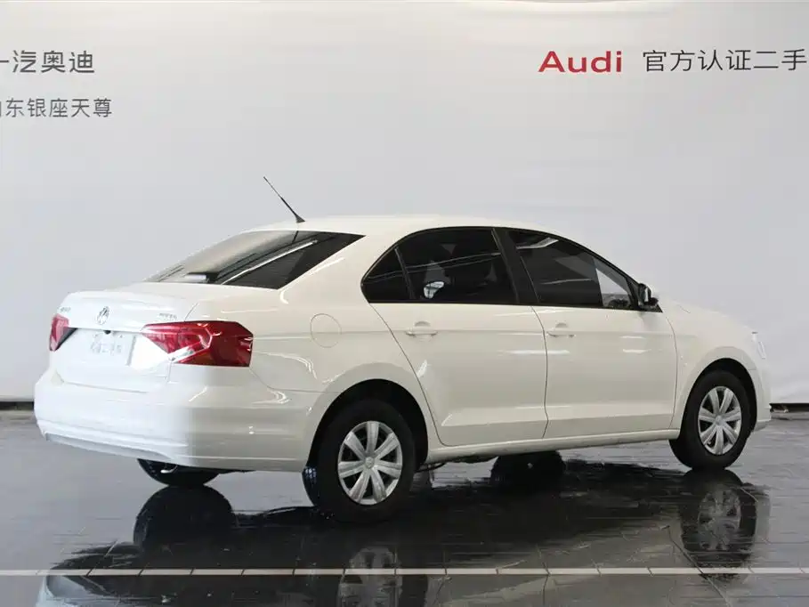 Volkswagen Jetta 2017 1.5L Automatic Fashion фото 5