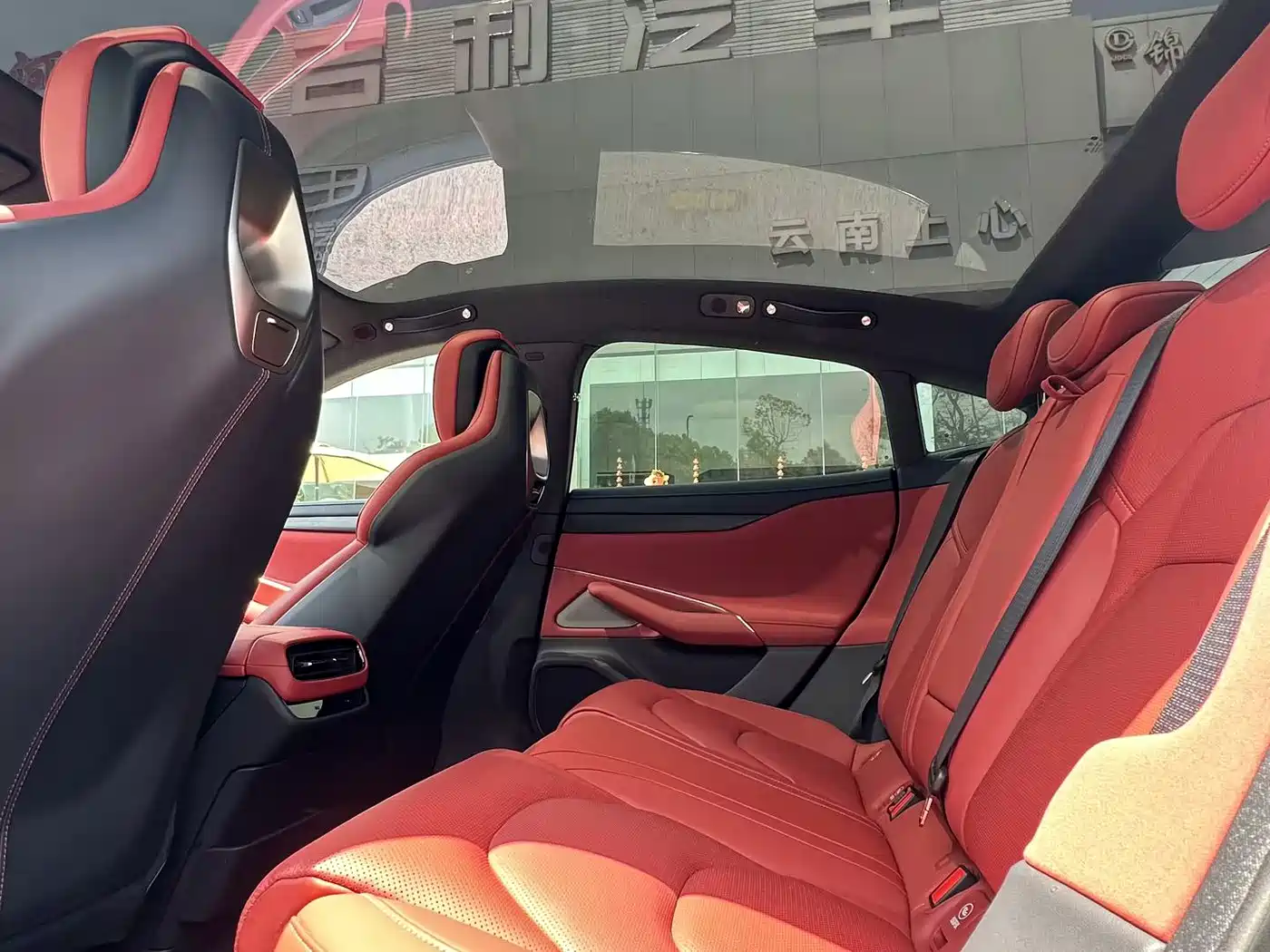 XIAOMI CAR XIAOMI SU7