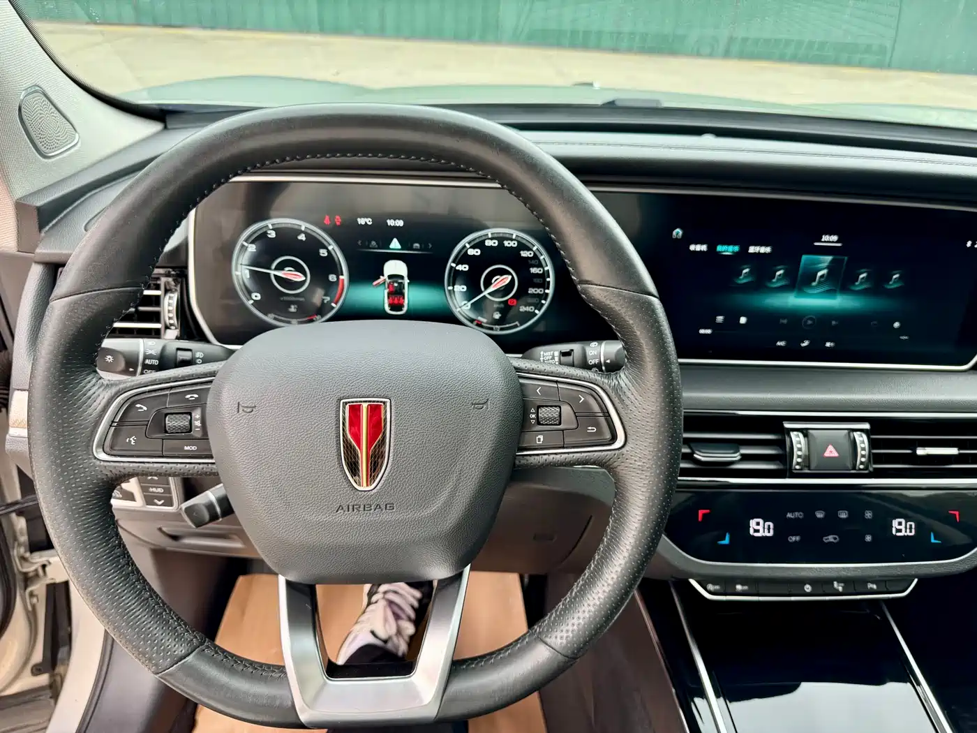 Hongqi HS5 2019 2.0T Smart Connect Enjoy Edition фото 11