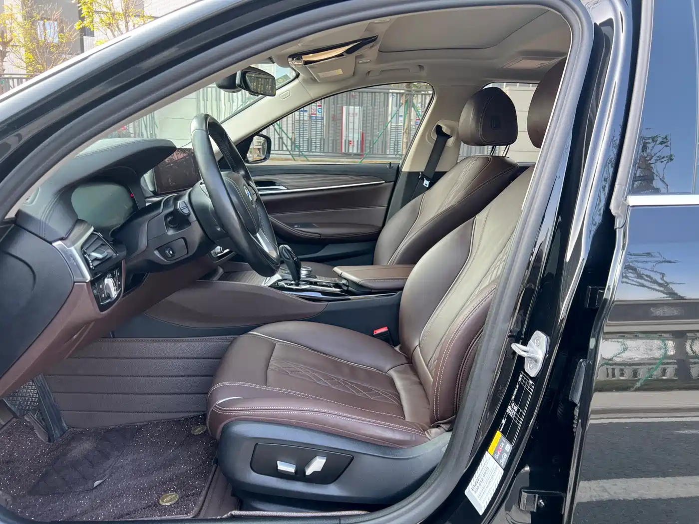 BMW 5 SERIES NEW ENERGY